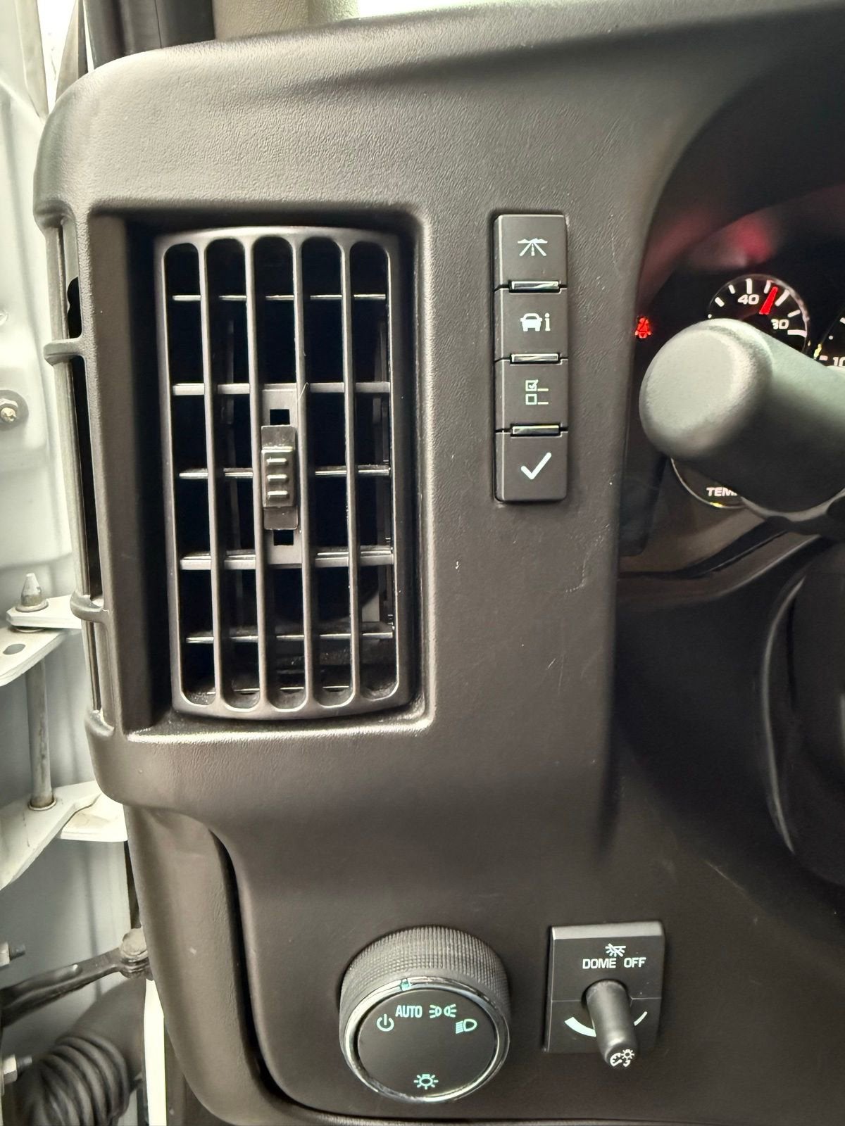 2023 GMC Savana Cargo 2500 Work Van