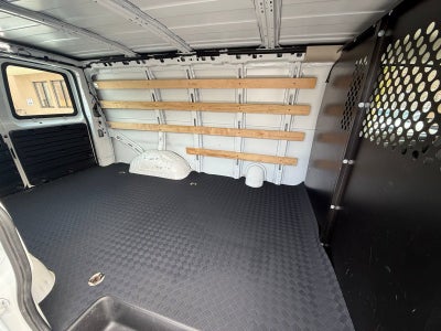 2023 GMC Savana Cargo 2500 Work Van