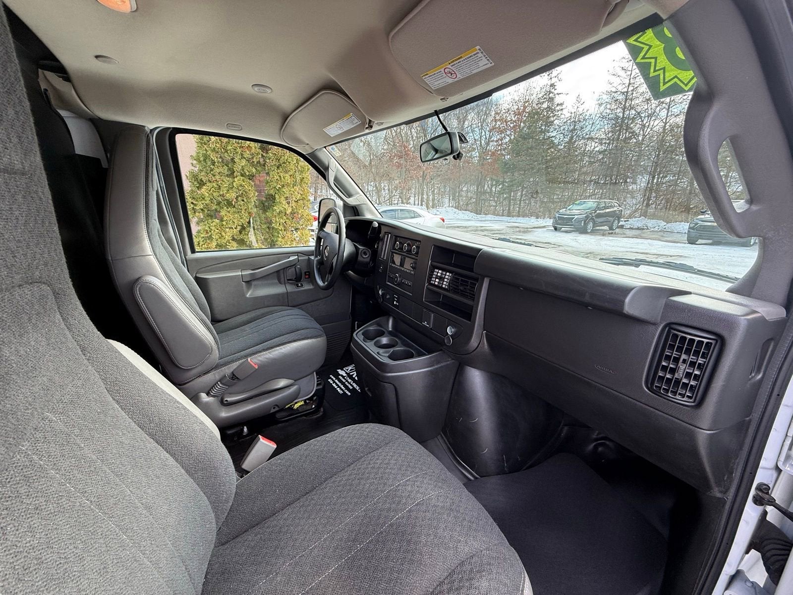 2023 GMC Savana Cargo 2500 Work Van