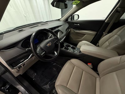 2023 Cadillac XT4 Premium Luxury