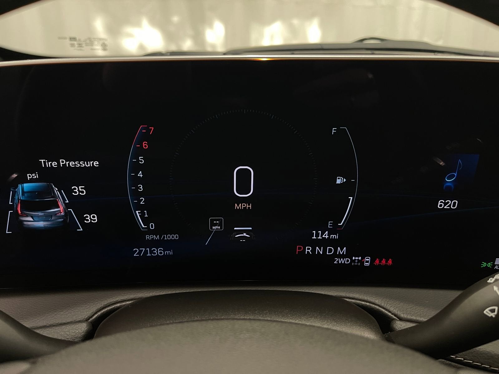 2025 Cadillac XT4 Premium Luxury