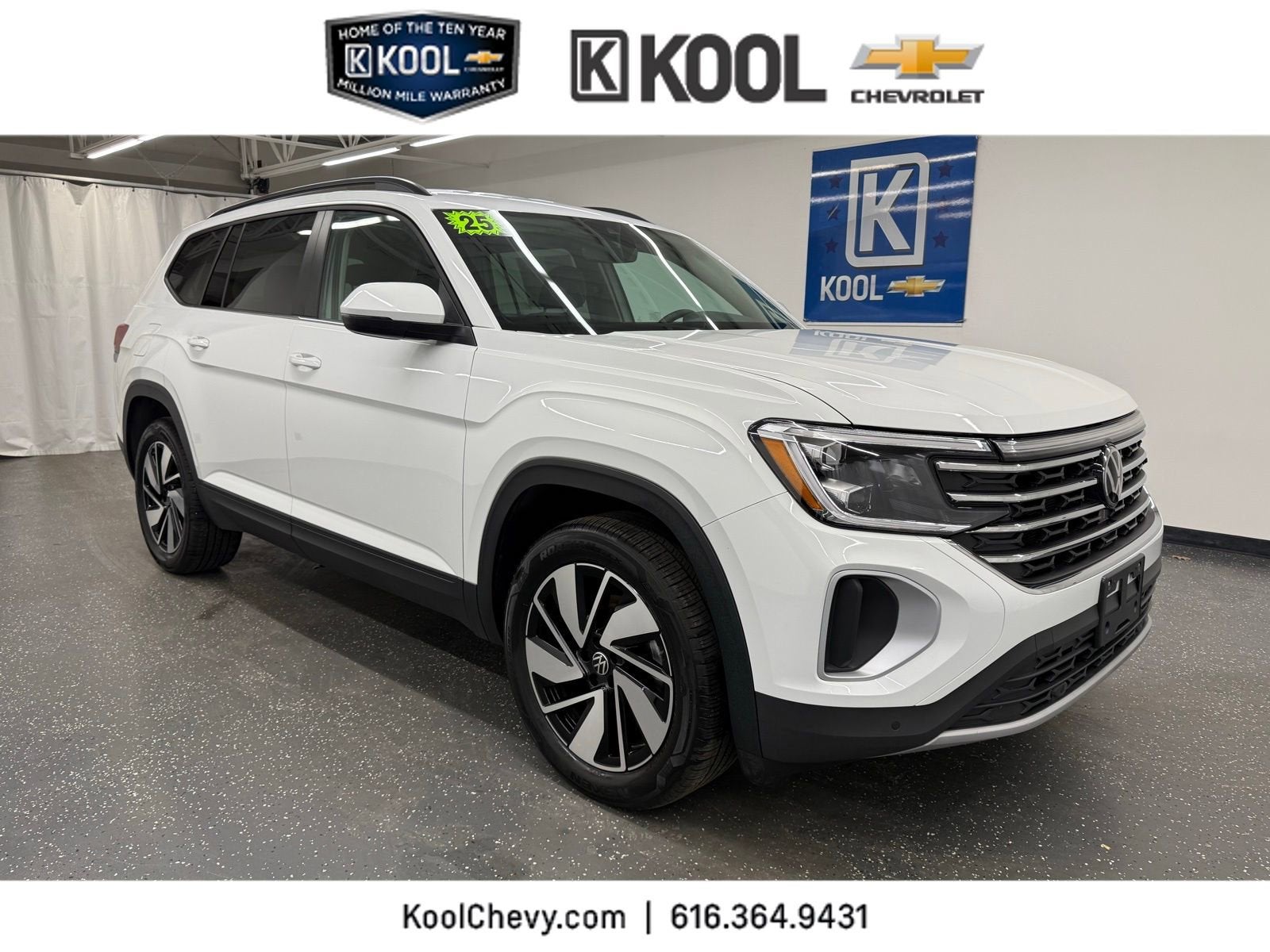 2025 Volkswagen Atlas 2.0T SE w/Technology