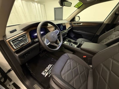 2025 Volkswagen Atlas 2.0T SE w/Technology