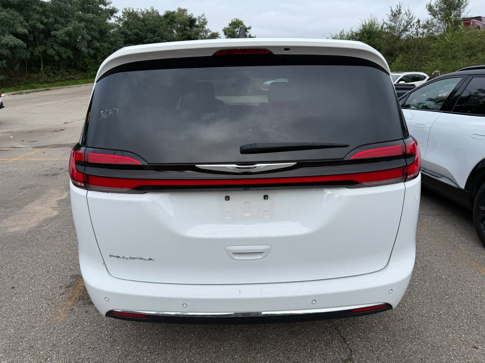 2025 Chrysler Pacifica Select