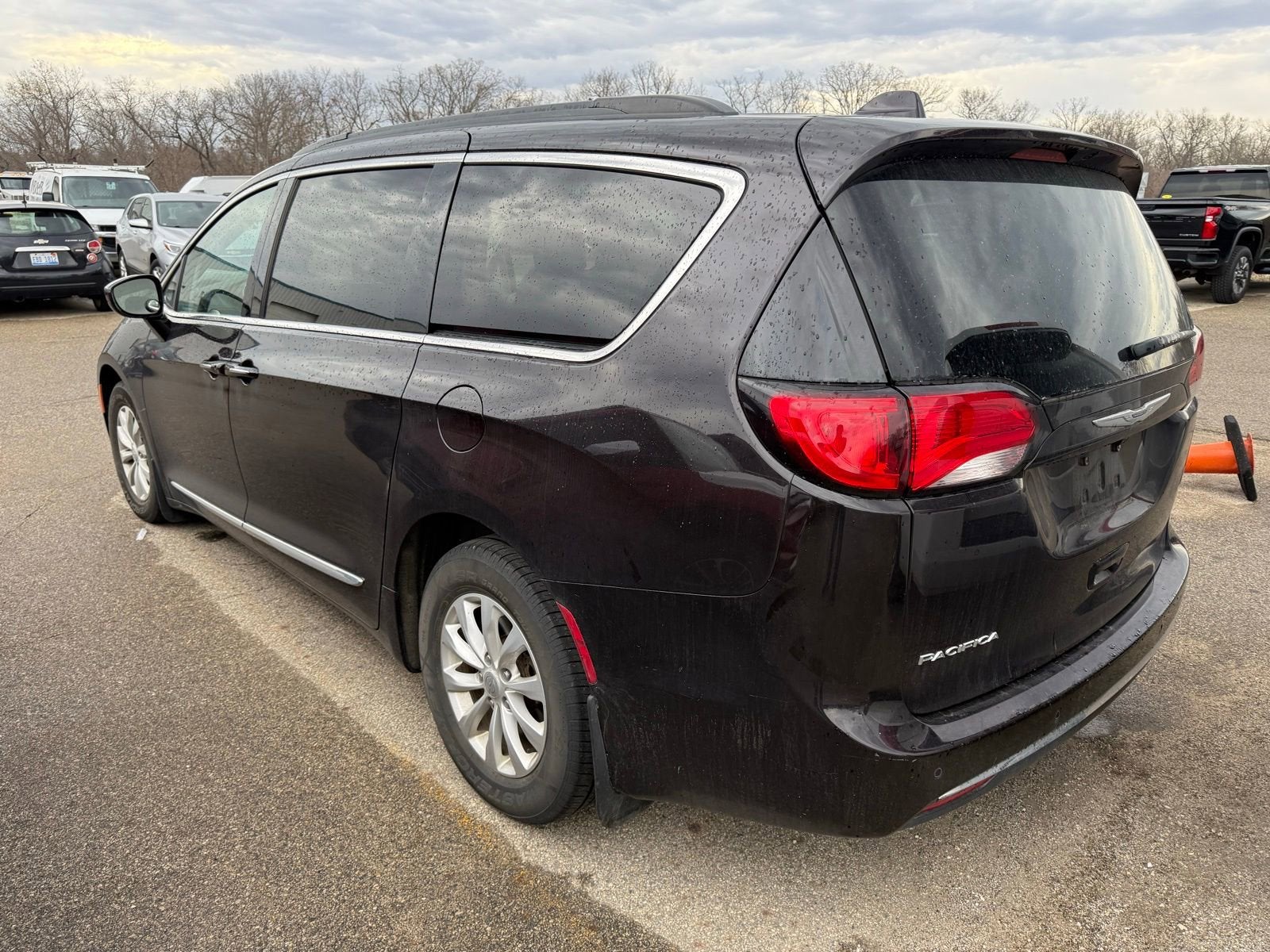 2017 Chrysler Pacifica Touring-L