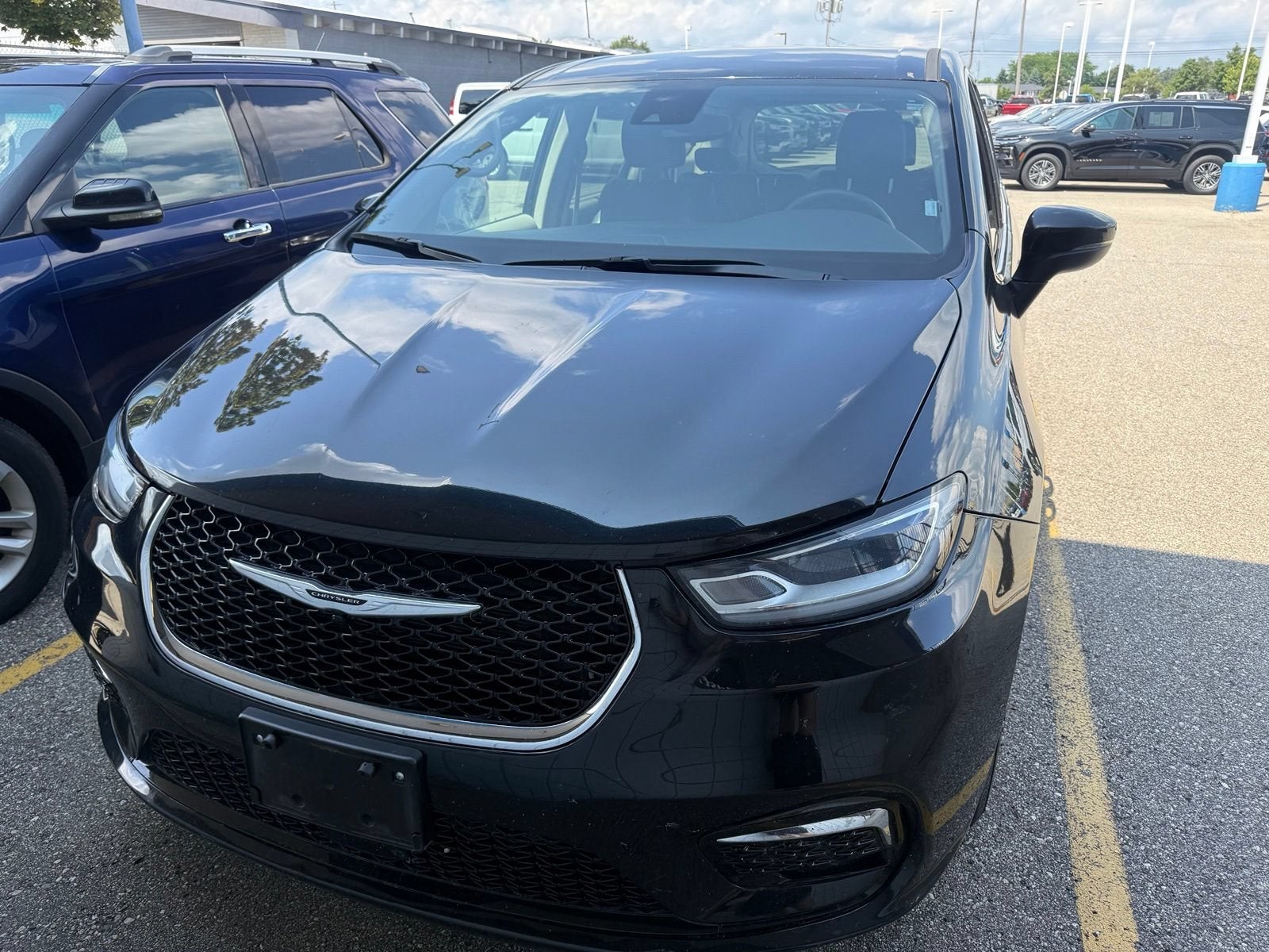 2023 Chrysler Pacifica Touring L