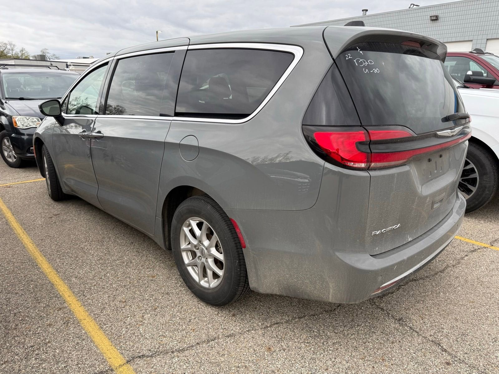 2023 Chrysler Pacifica Touring L