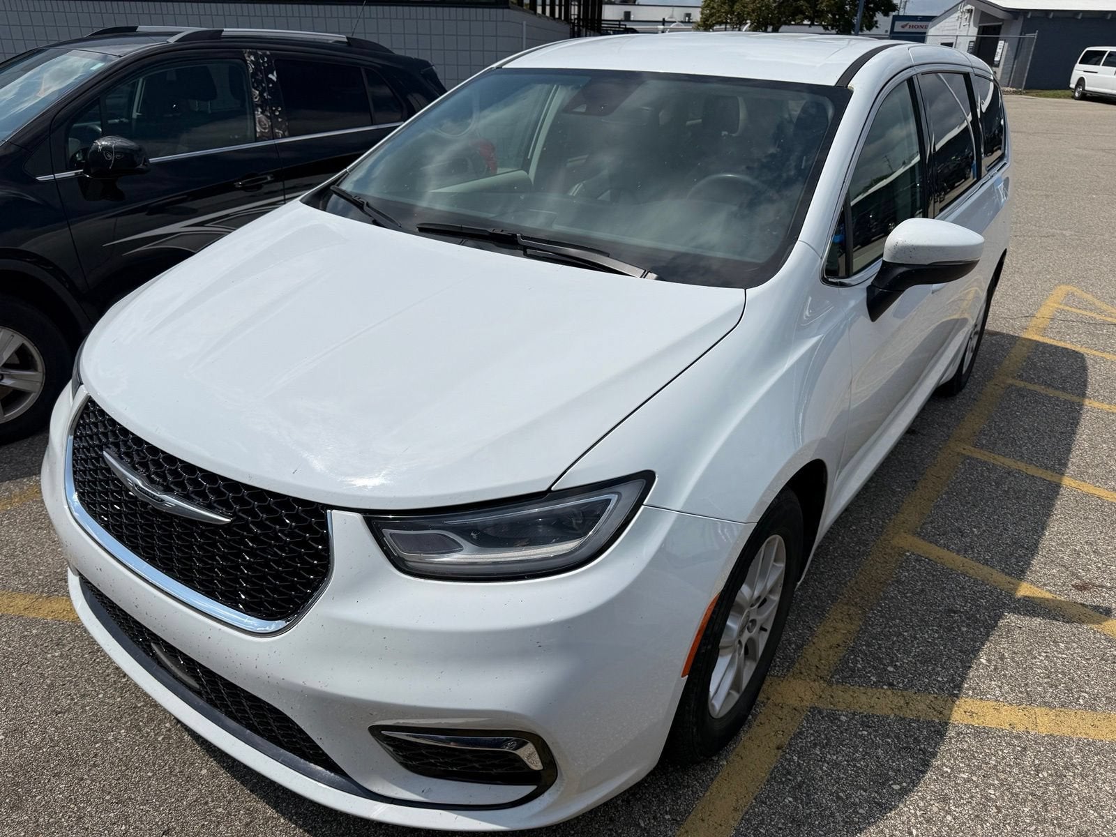 2023 Chrysler Pacifica Touring L