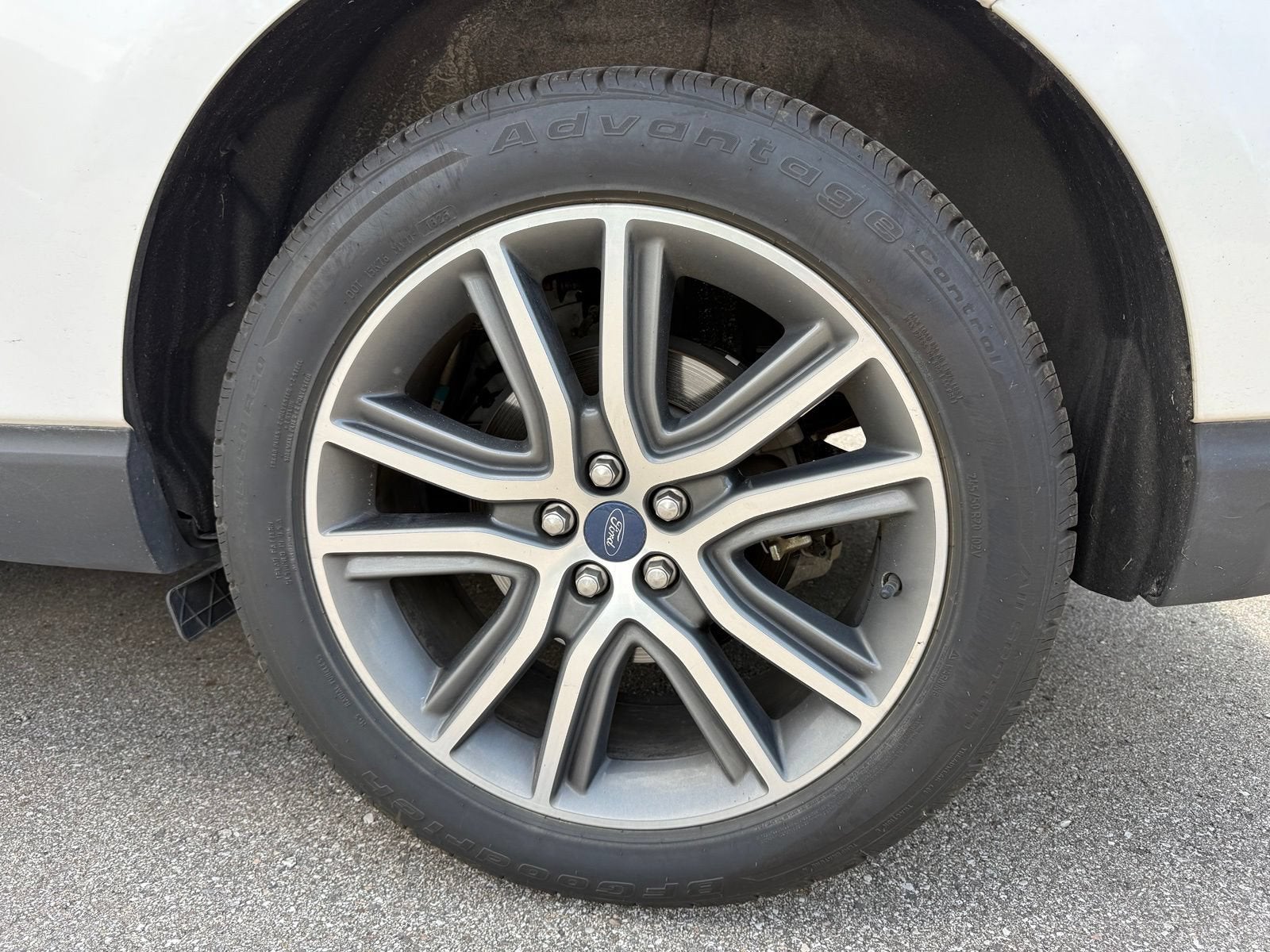 2019 Ford Edge Titanium