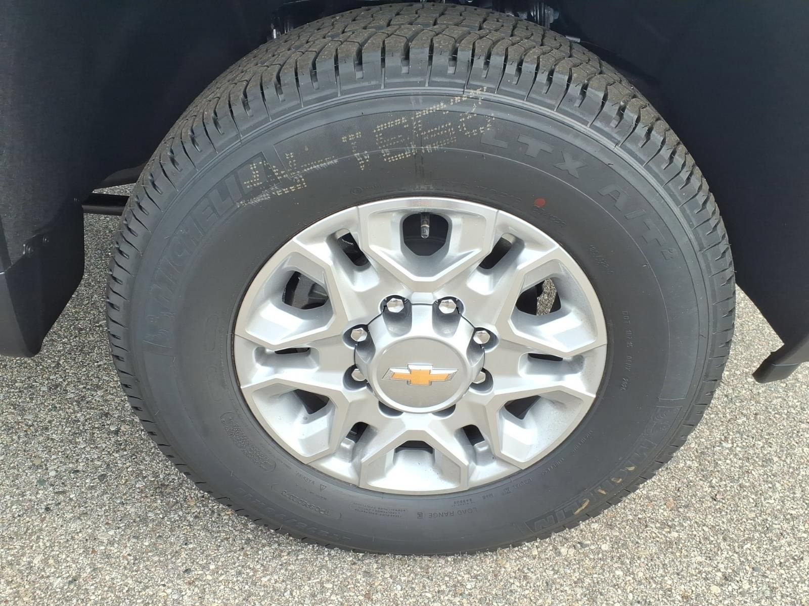 2026 Chevrolet Silverado 2500 HD LTZ - Photo 19