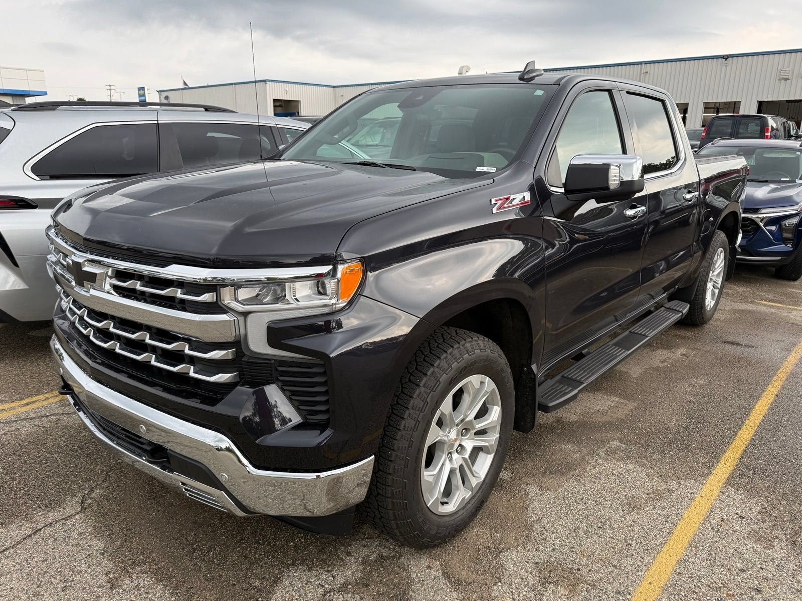 2024 Chevrolet Silverado 1500 LTZ