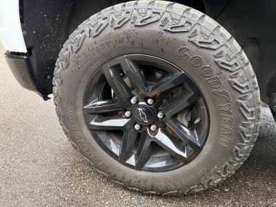2023 Chevrolet Silverado 1500 Custom Trail Boss
