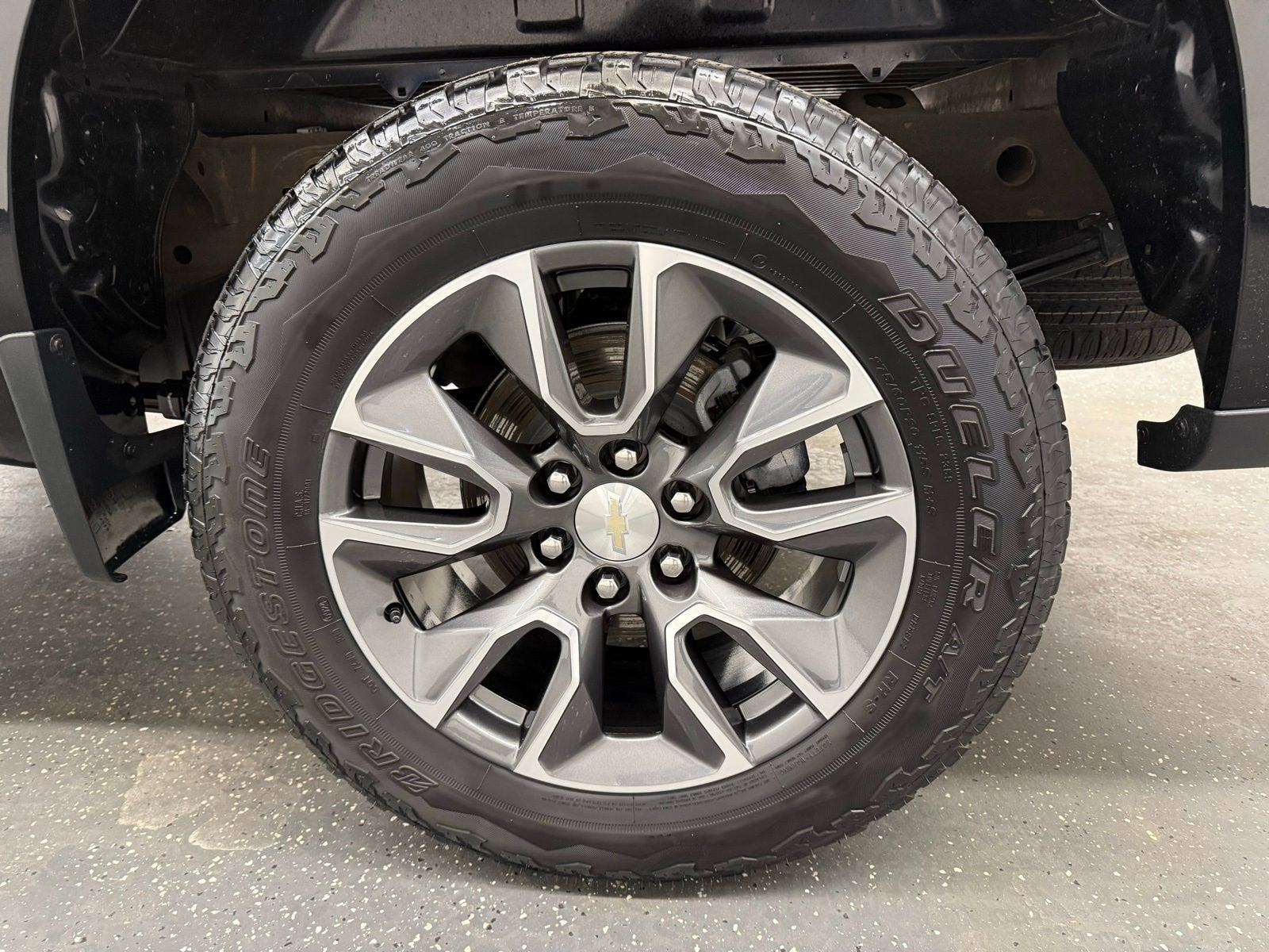 2024 Chevrolet Silverado 1500 LT (2FL)