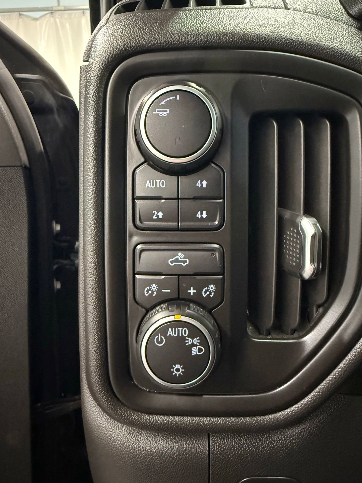 2019 Chevrolet Silverado 1500 Custom Trail Boss
