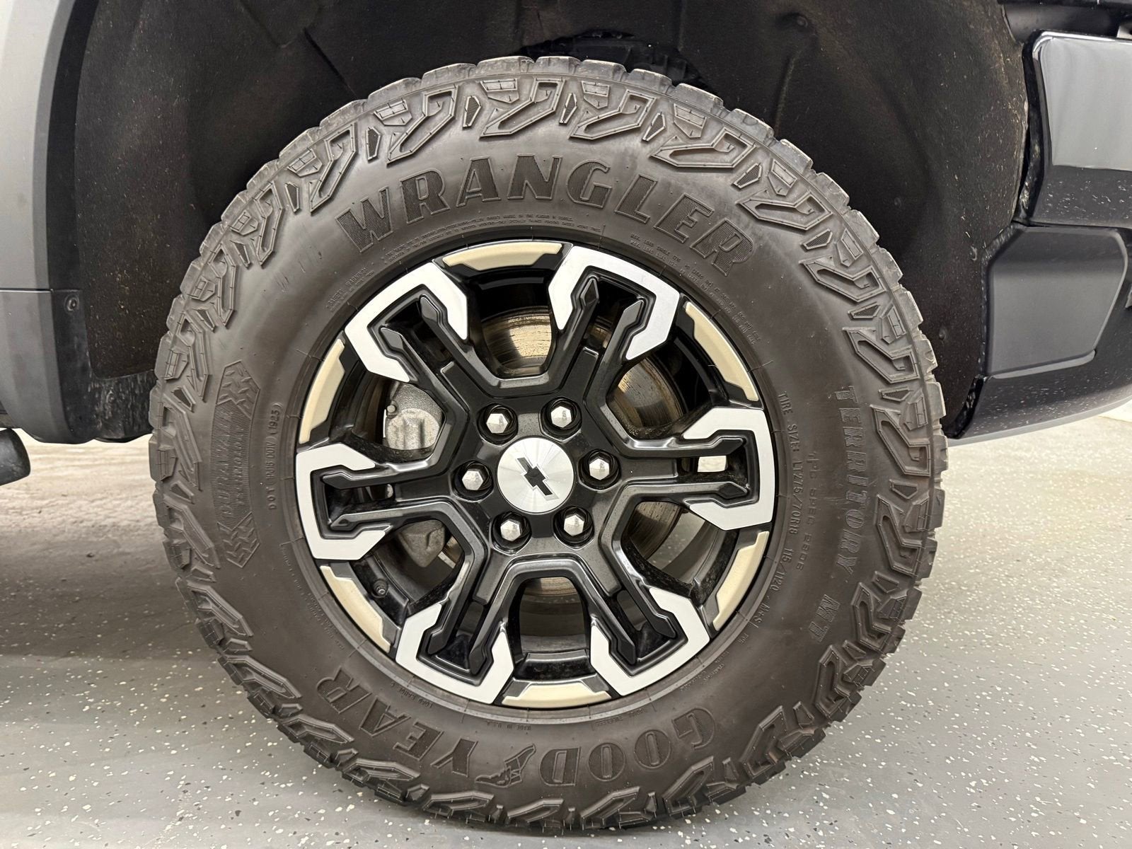 2024 Chevrolet Silverado 1500 ZR2