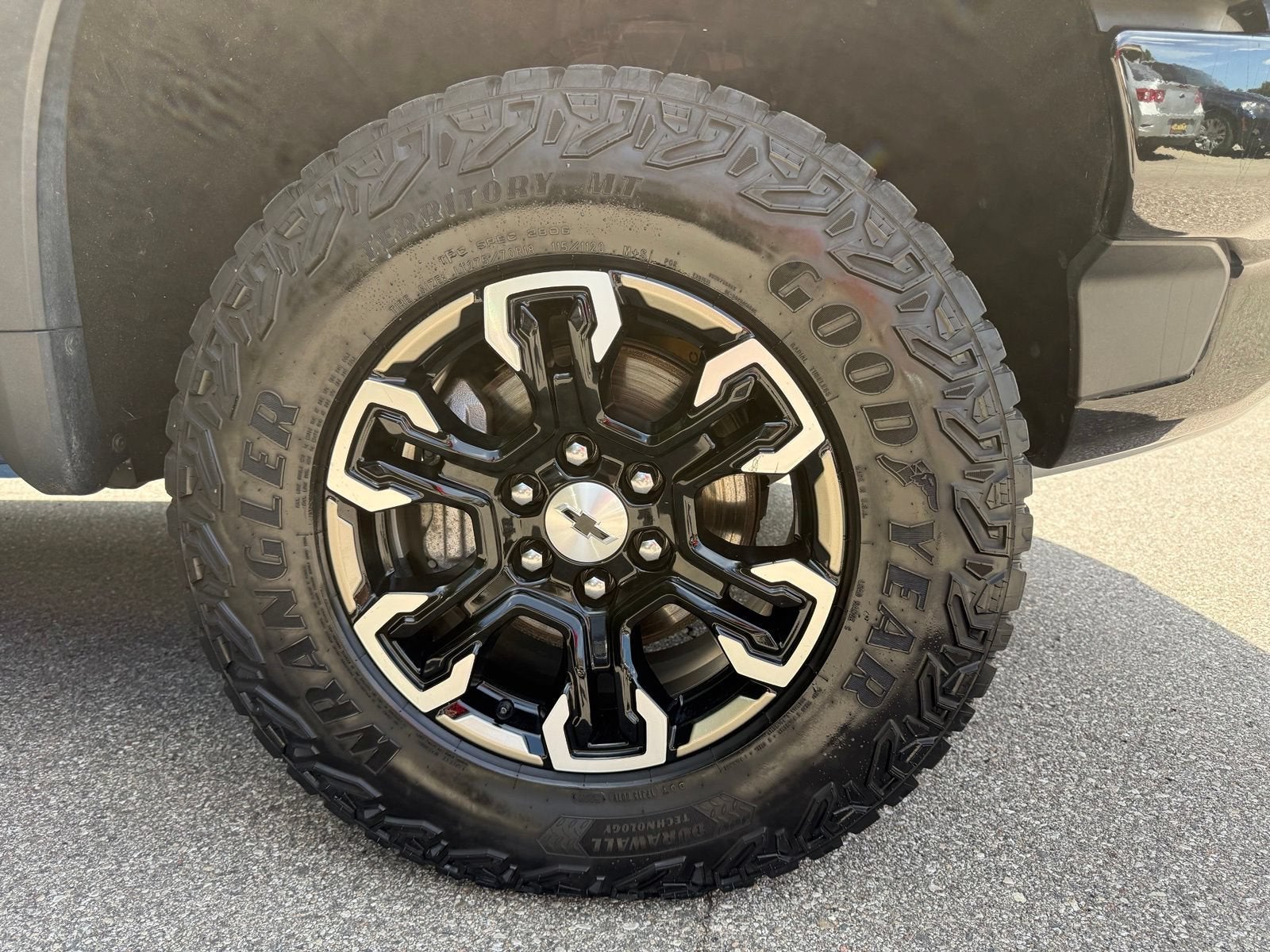 2024 Chevrolet Silverado 1500 ZR2