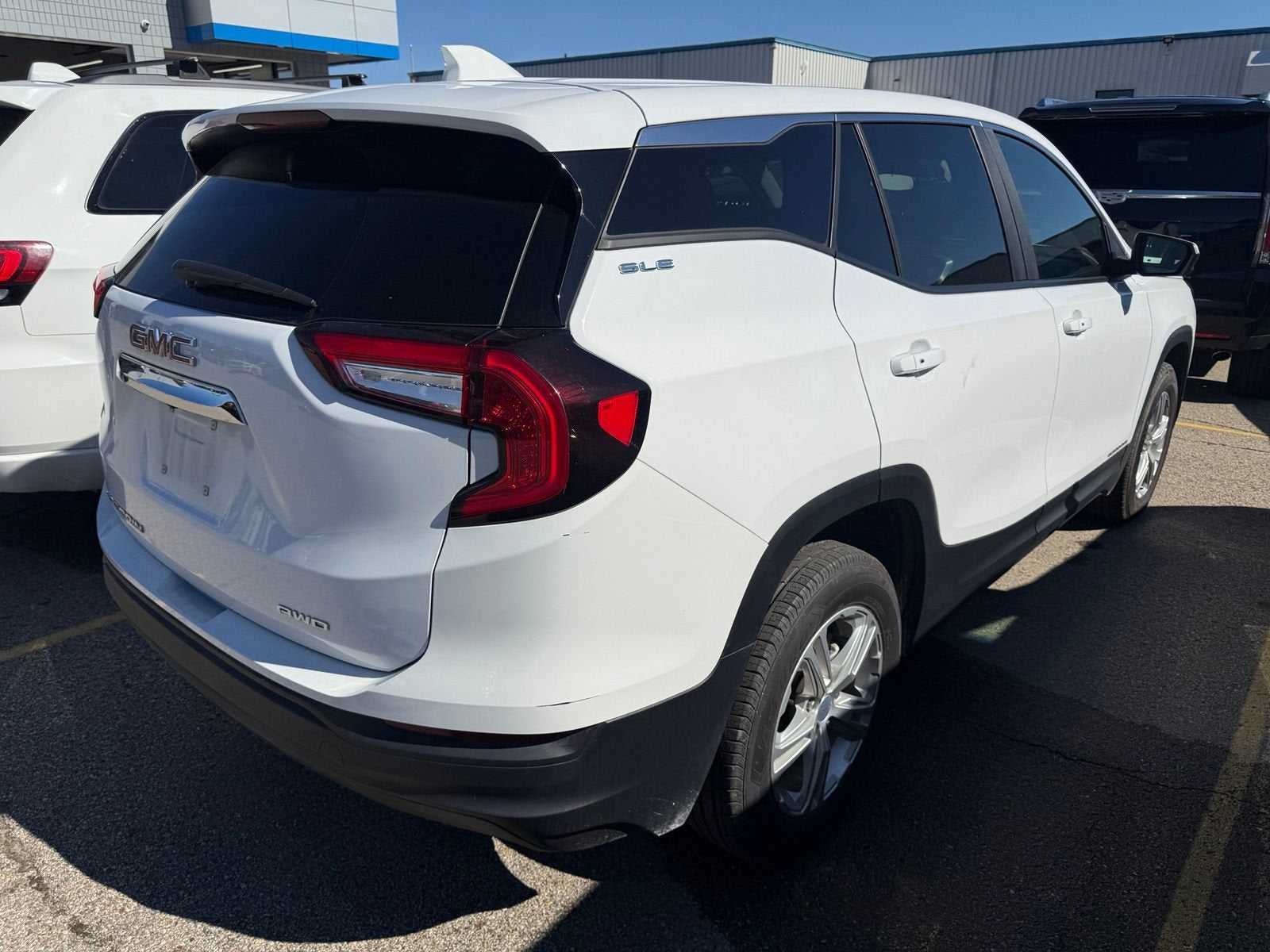 2024 GMC Terrain SLE