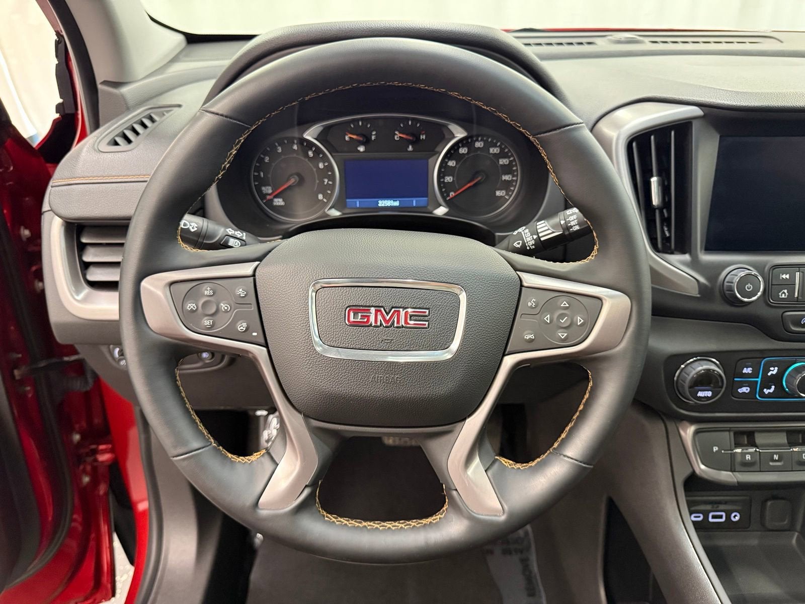 2024 GMC Terrain AT4