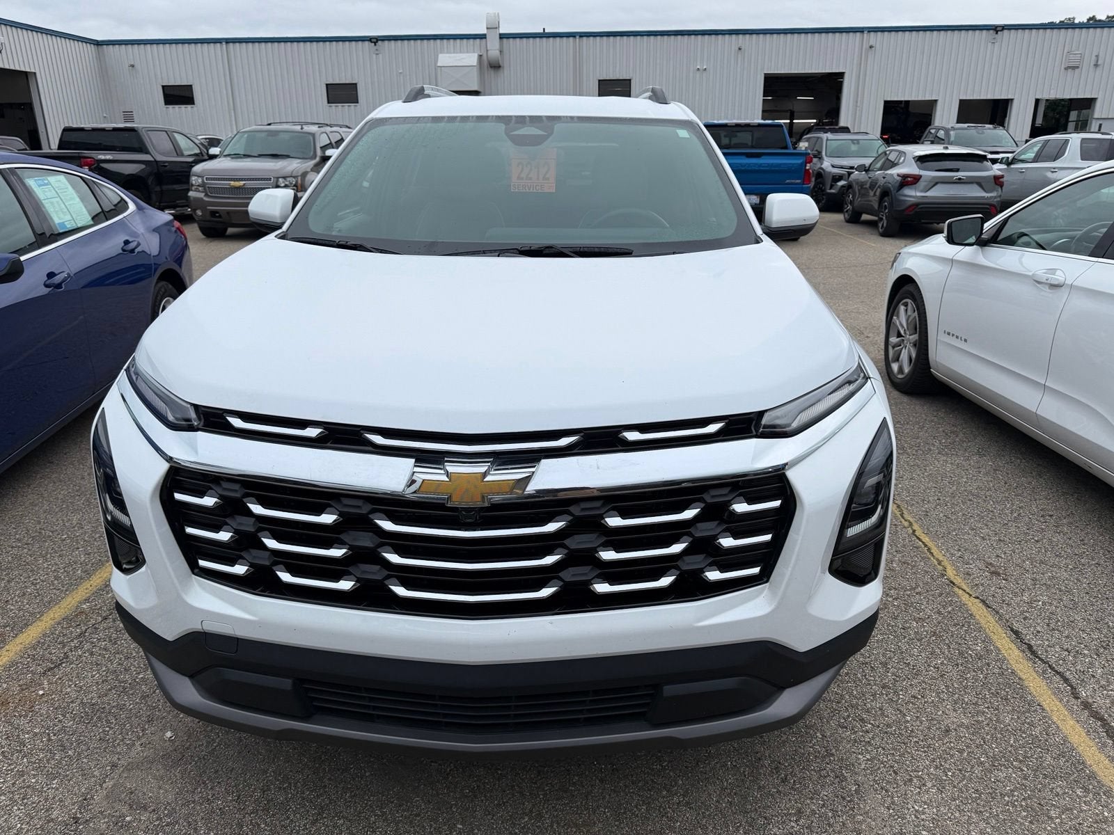 2025 Chevrolet Equinox LT