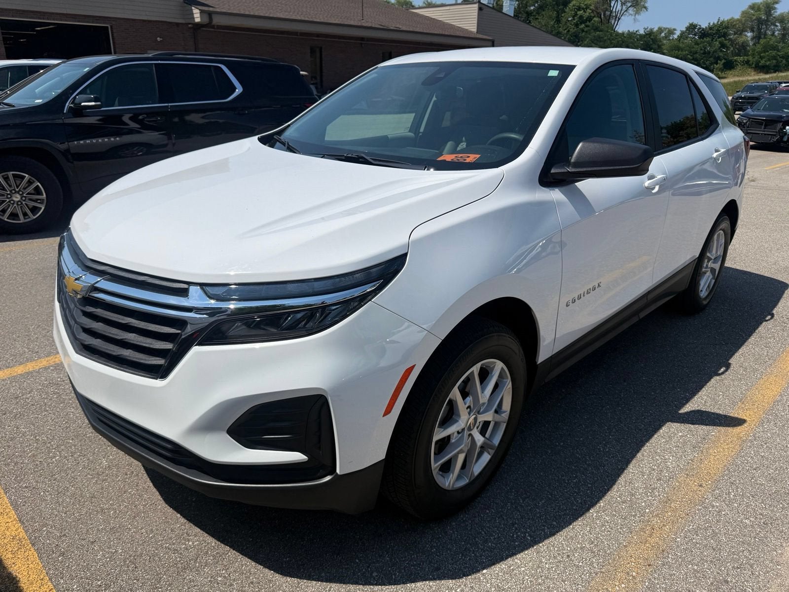 2024 Chevrolet Equinox LS