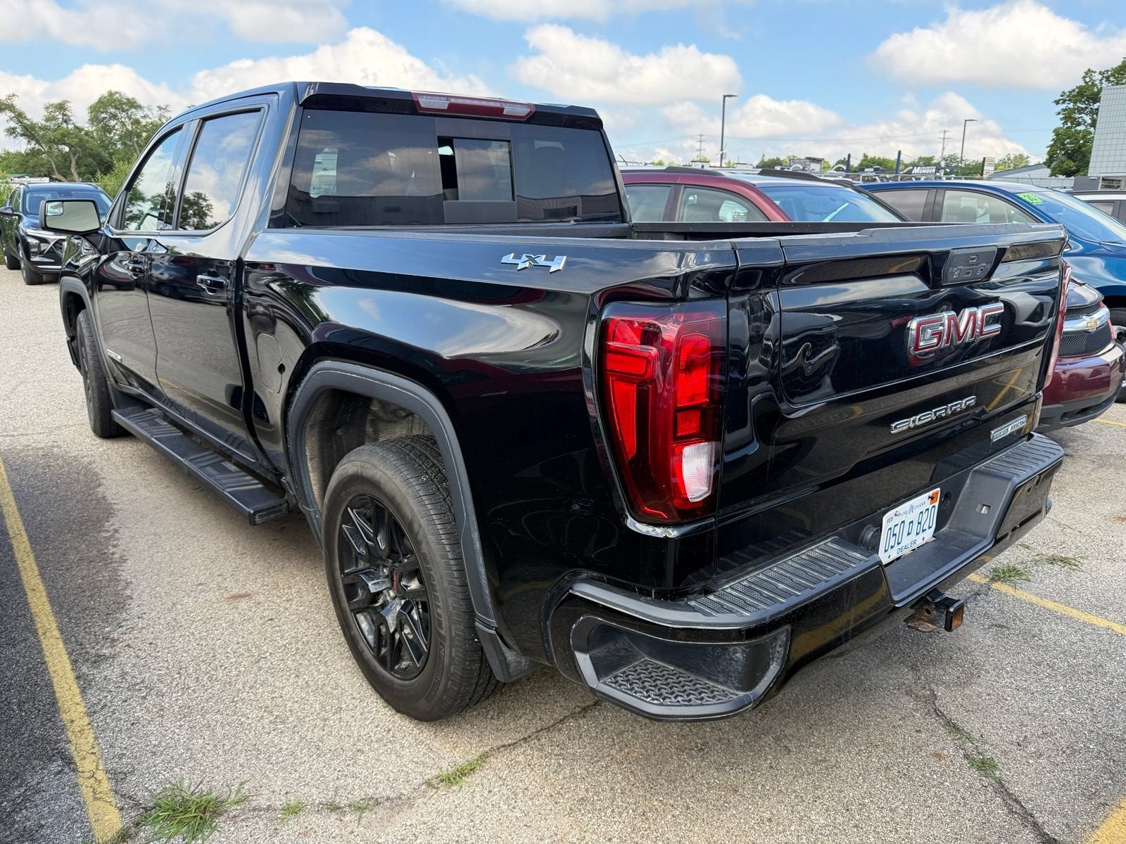 2022 GMC Sierra 1500 Limited Elevation