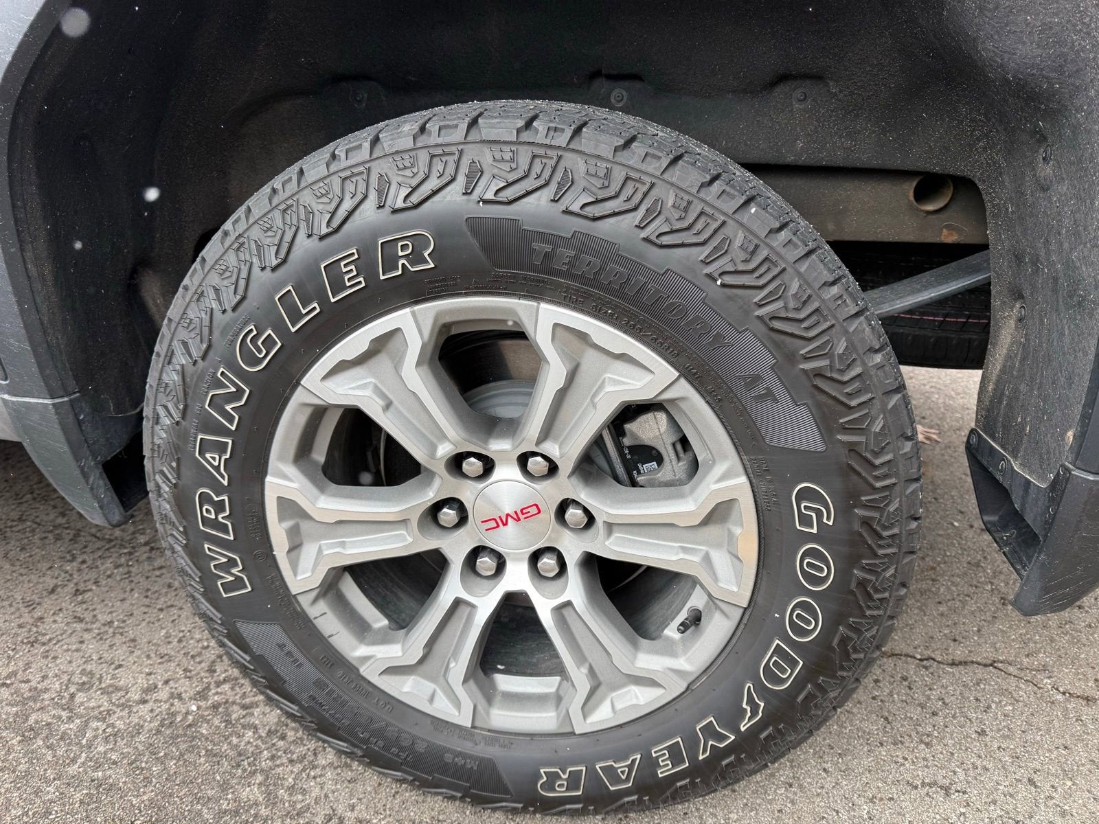 2024 GMC Sierra 1500 SLE