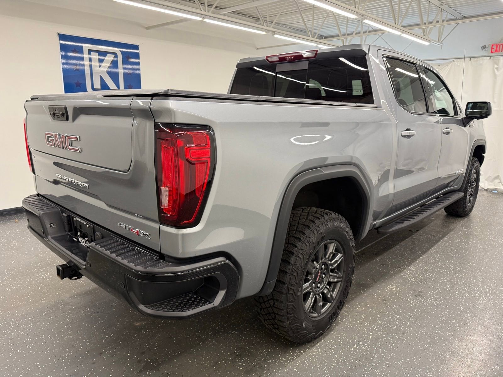2024 GMC Sierra 1500 AT4X