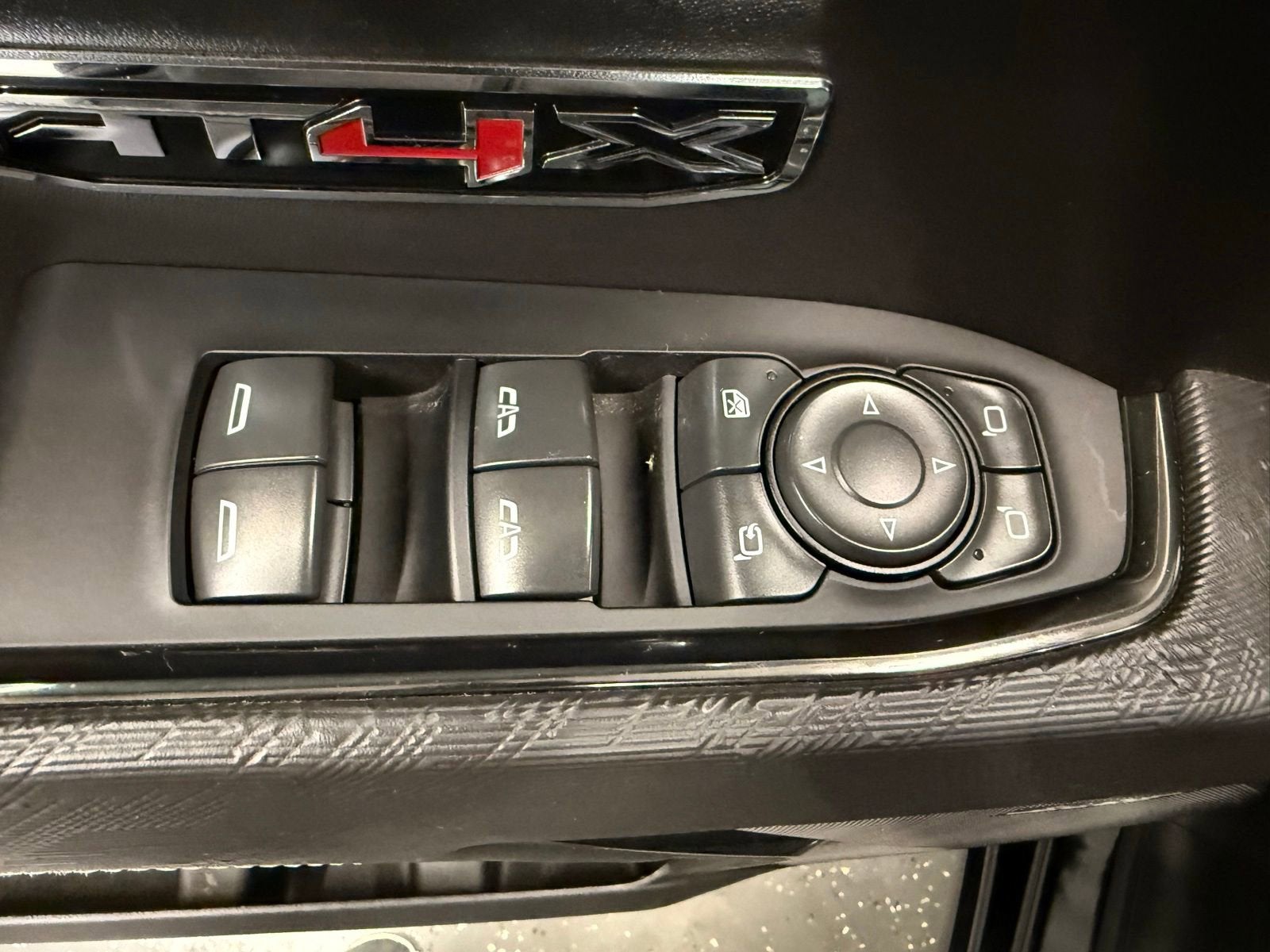 2023 GMC Sierra 1500 AT4X