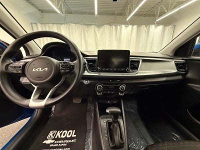 2022 Kia Rio 5-Door S