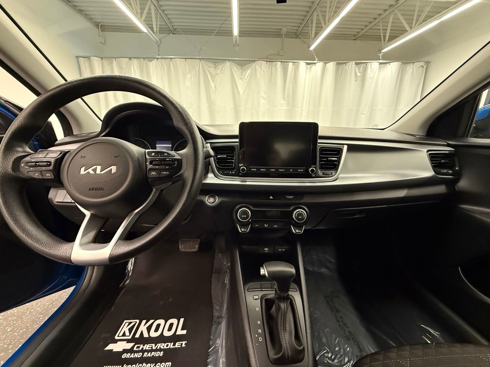 2022 Kia Rio 5-Door S