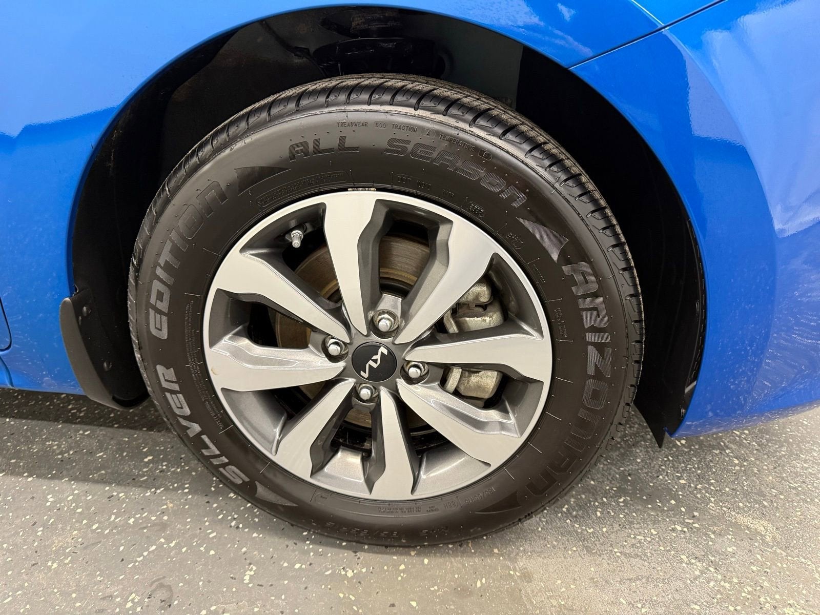 2022 Kia Rio 5-Door S