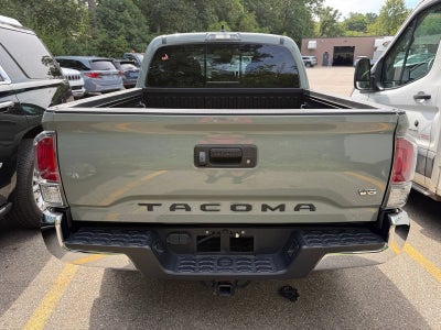 2022 Toyota Tacoma 4WD SR