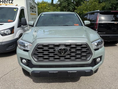 2022 Toyota Tacoma 4WD SR