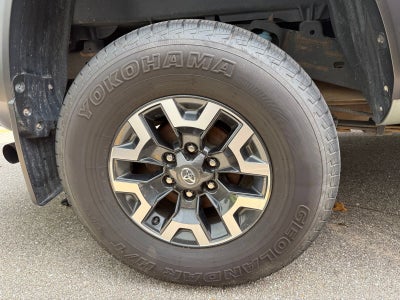 2022 Toyota Tacoma 4WD SR