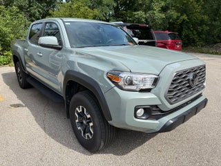 2022 Toyota Tacoma 4WD SR