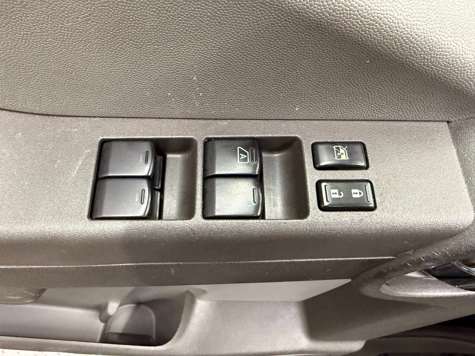 2015 Nissan Xterra S
