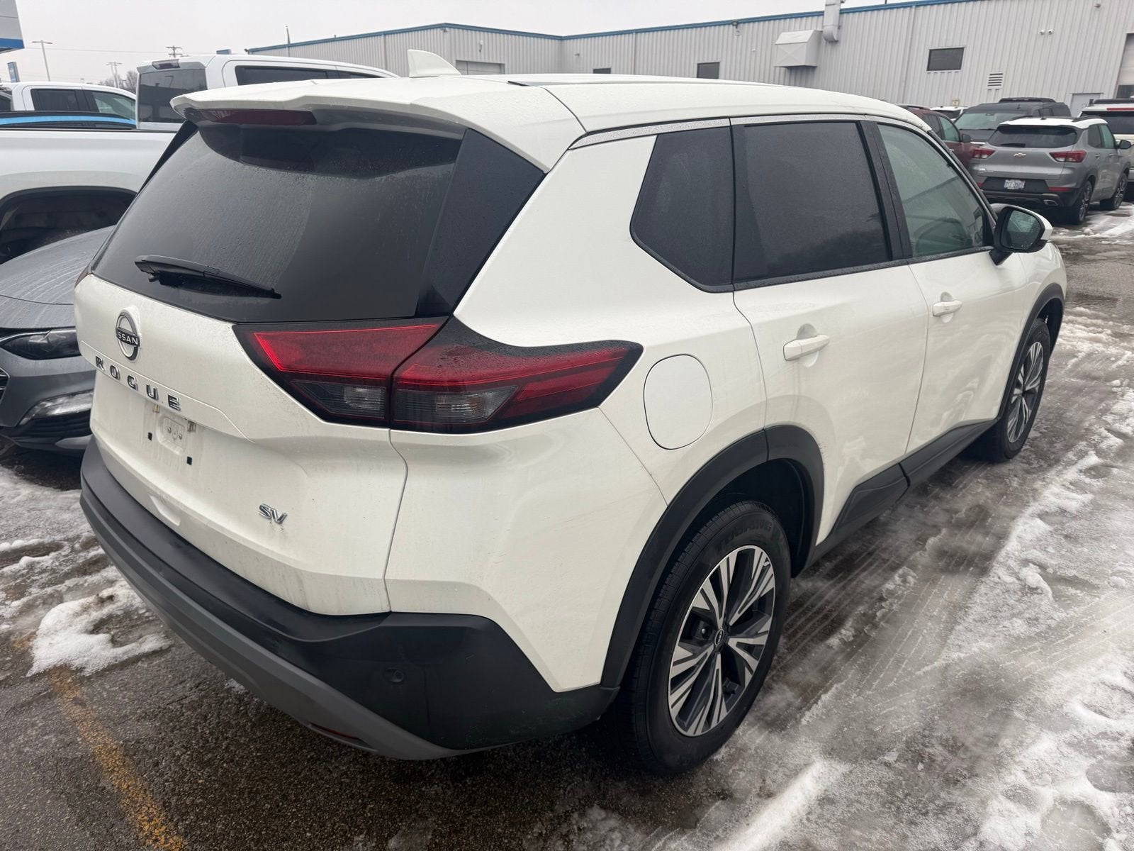 2023 Nissan Rogue SV