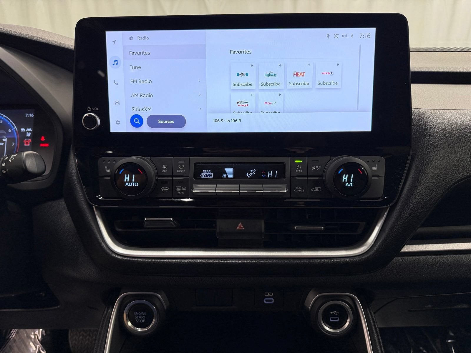 2025 Toyota Grand Highlander XLE