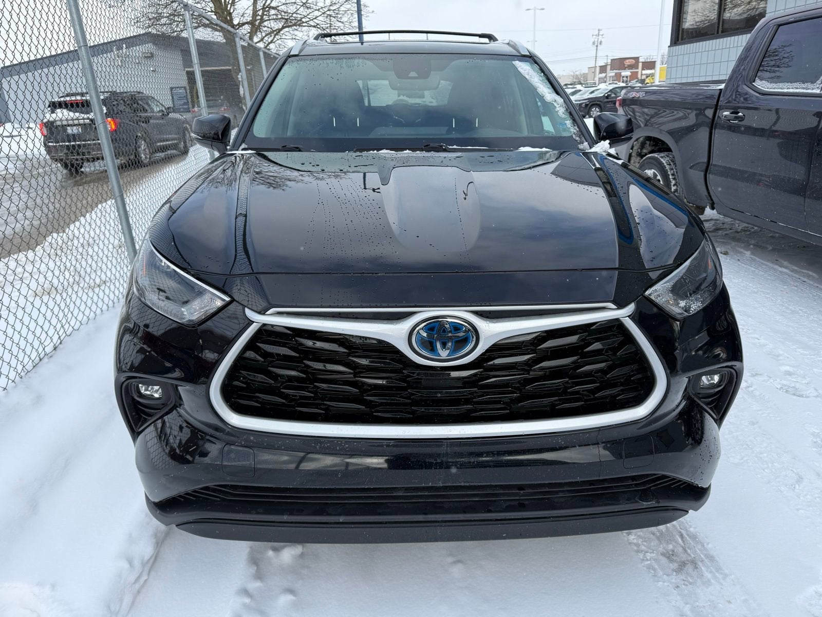 2023 Toyota Highlander Hybrid XLE
