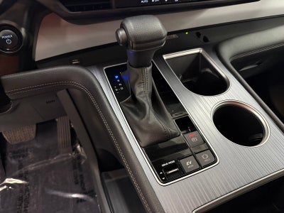 2025 Toyota Sienna LE