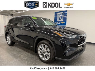 2022 Toyota Highlander Hybrid Limited