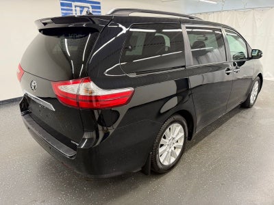 2015 Toyota Sienna XLE