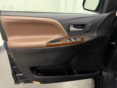 2015 Toyota Sienna XLE