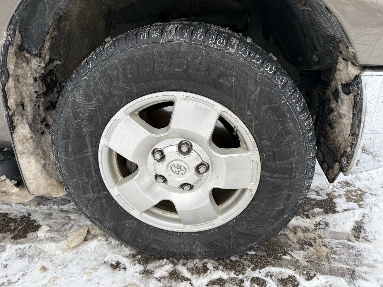 2013 Toyota Tundra 4WD Truck GRADE