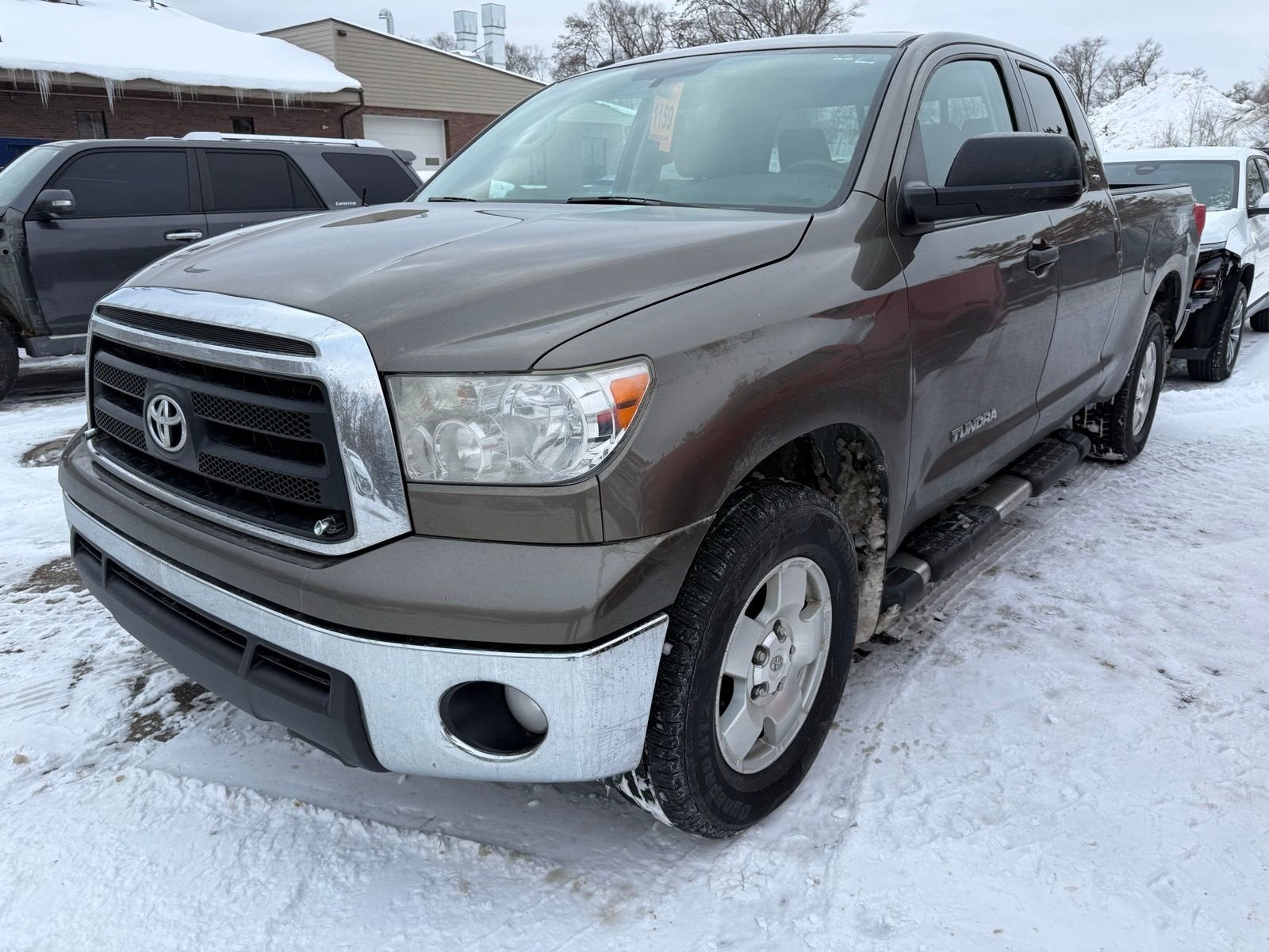 2013 Toyota Tundra 4WD Truck GRADE