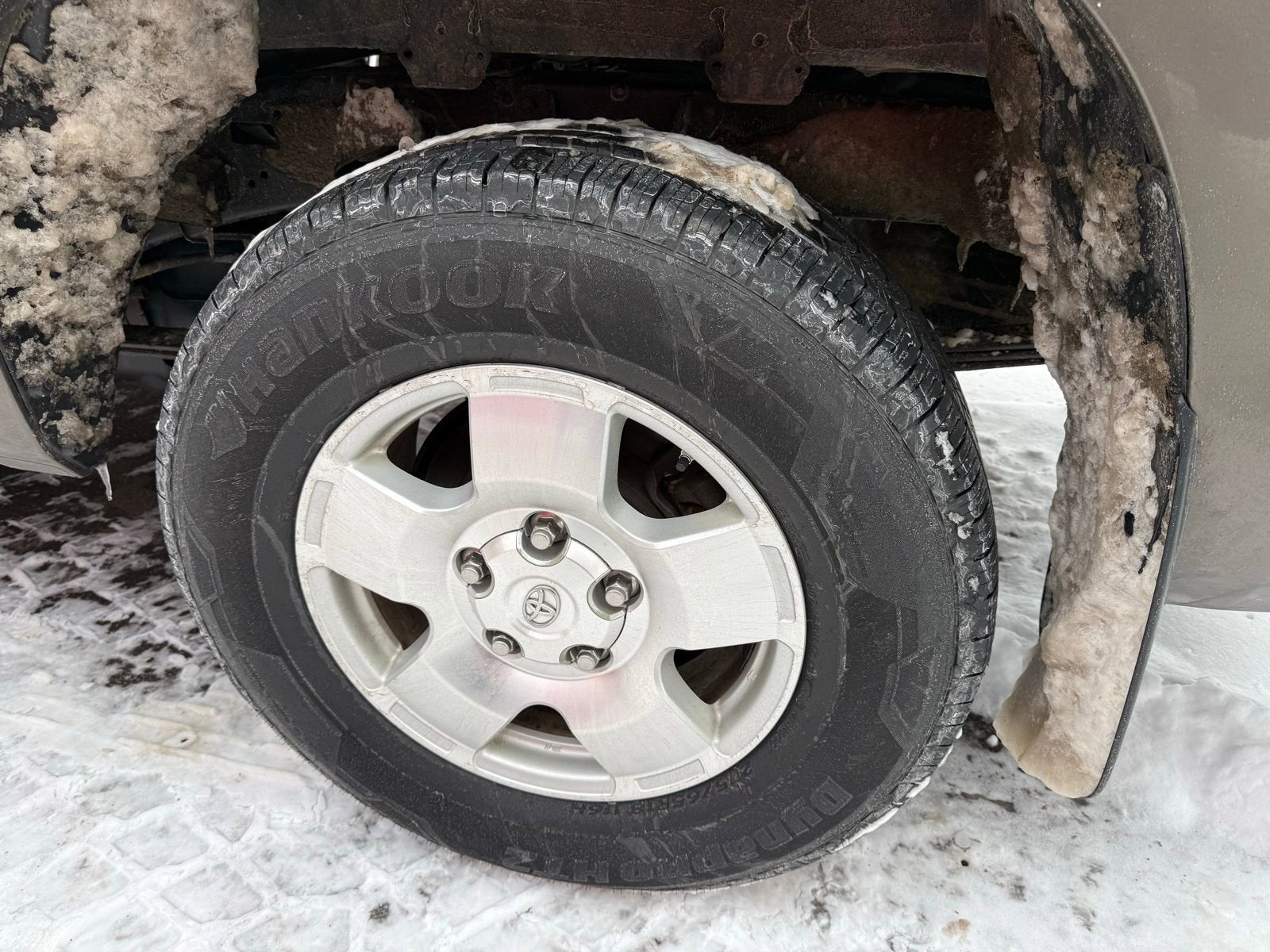 2013 Toyota Tundra 4WD Truck GRADE