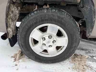 2013 Toyota Tundra 4WD Truck GRADE