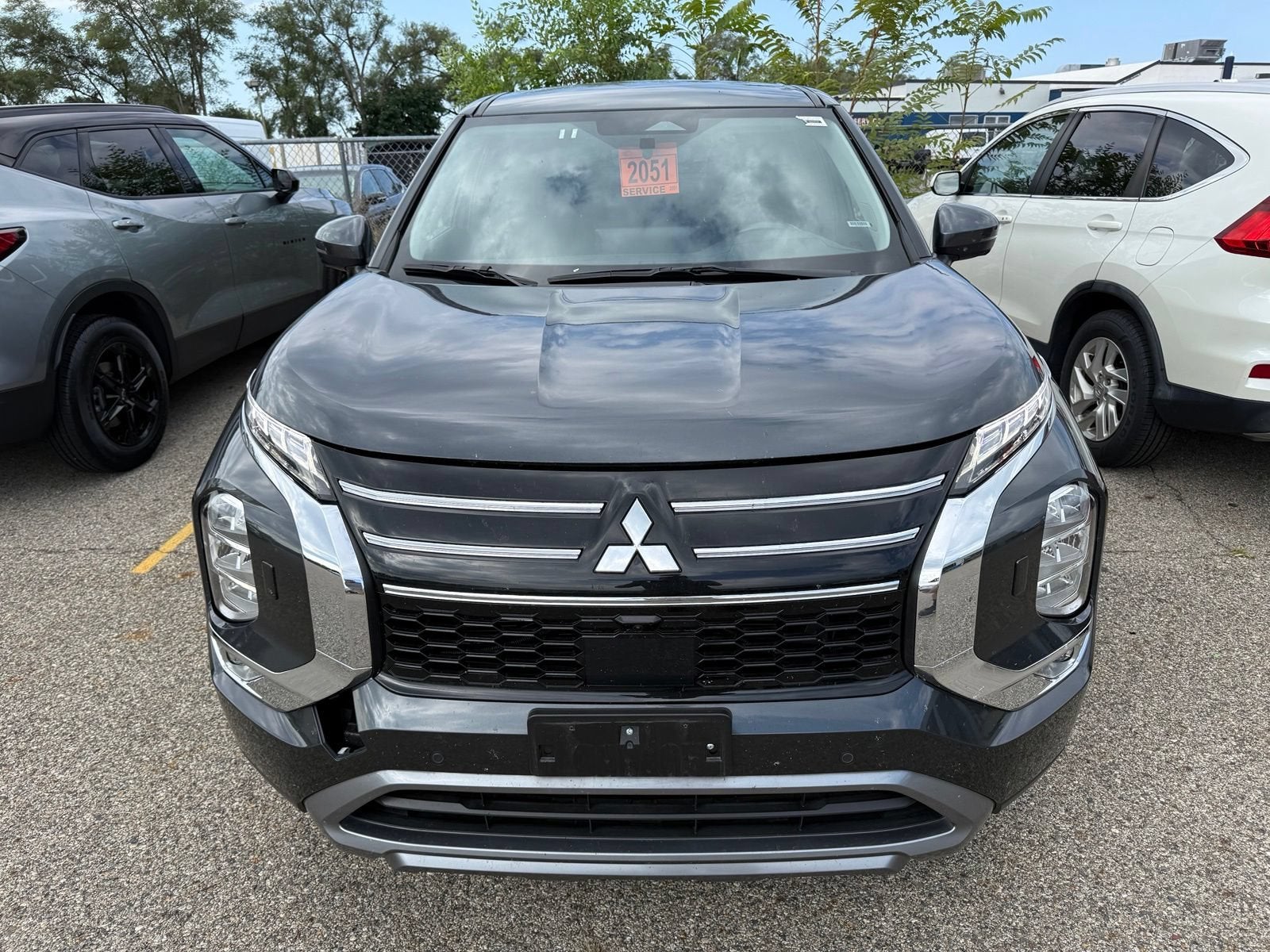 2025 Mitsubishi Outlander SE