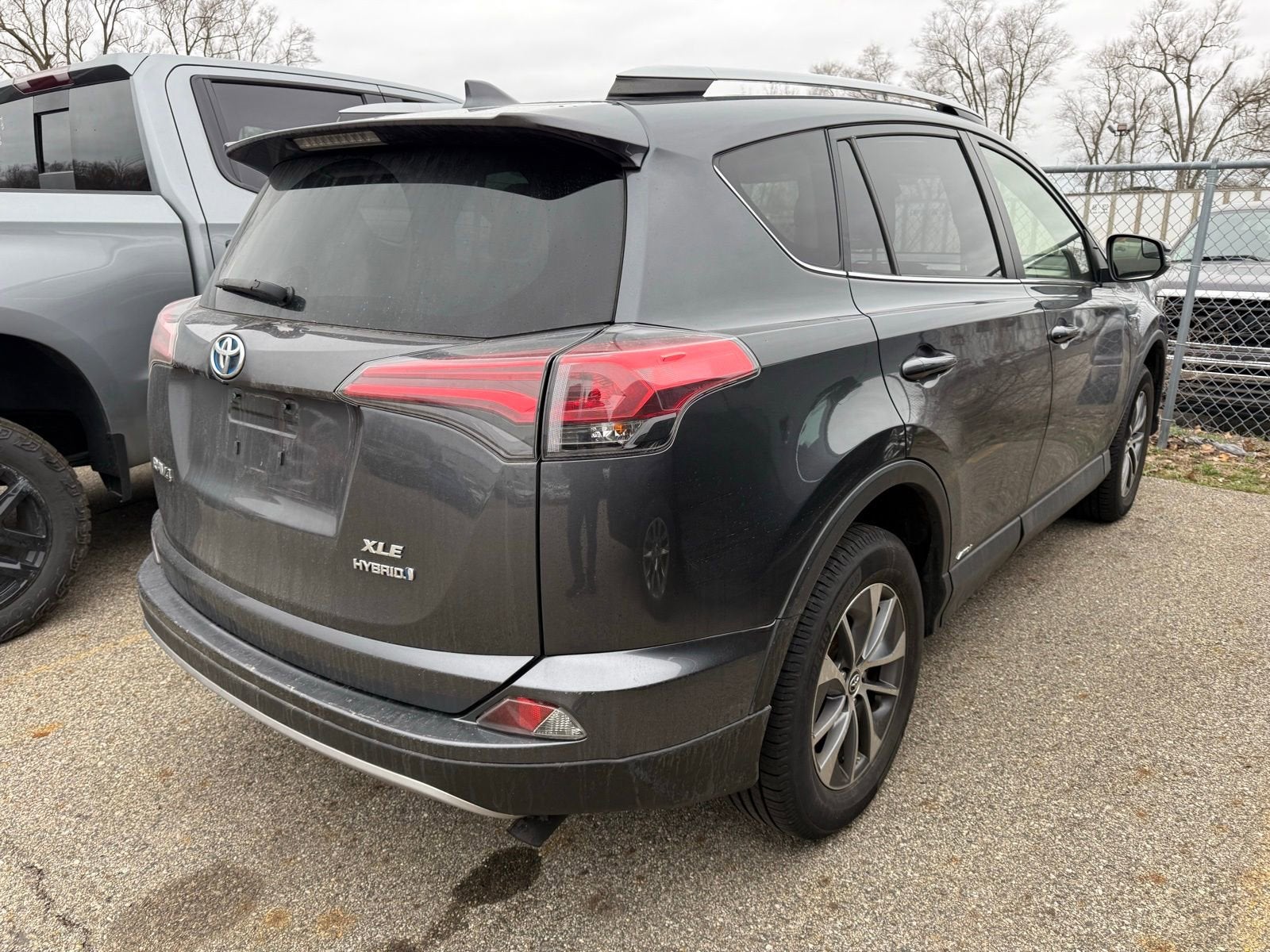 2018 Toyota RAV4 Hybrid LE Plus