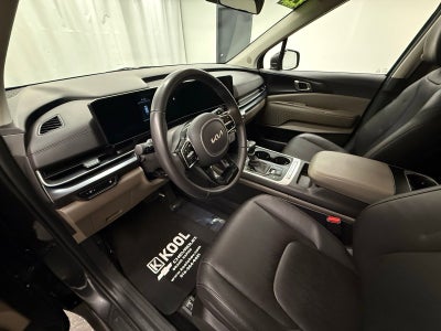 2025 Kia Carnival LXS
